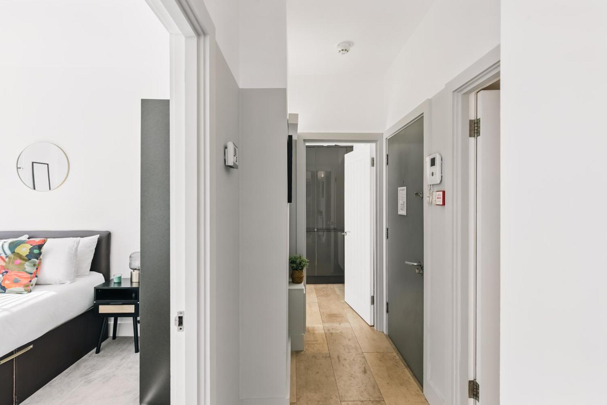 Appartement Modern 2br With Lift Access Prime Location Londres