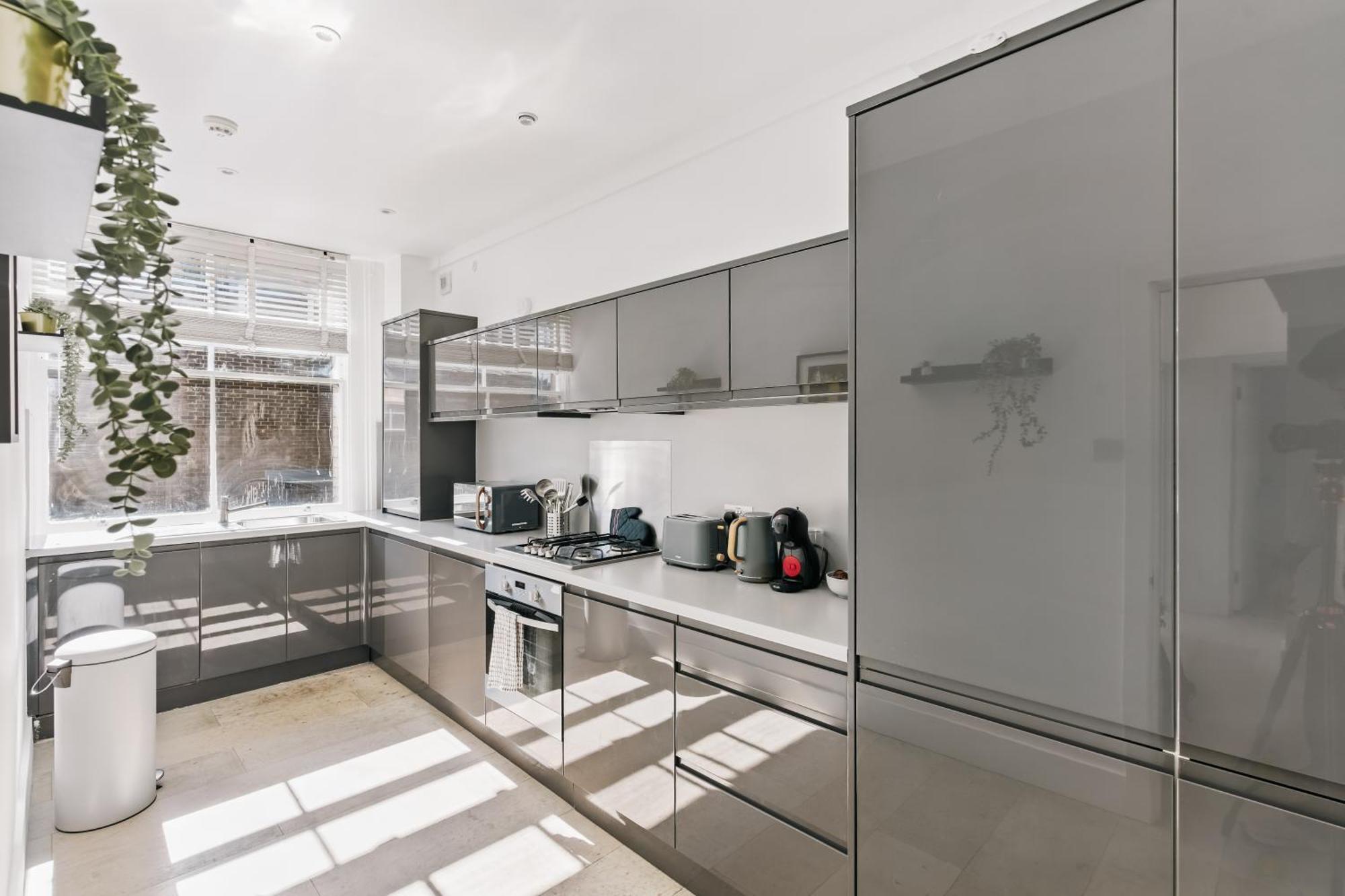 Modern 2br With Lift Access Prime Location Apartamento *